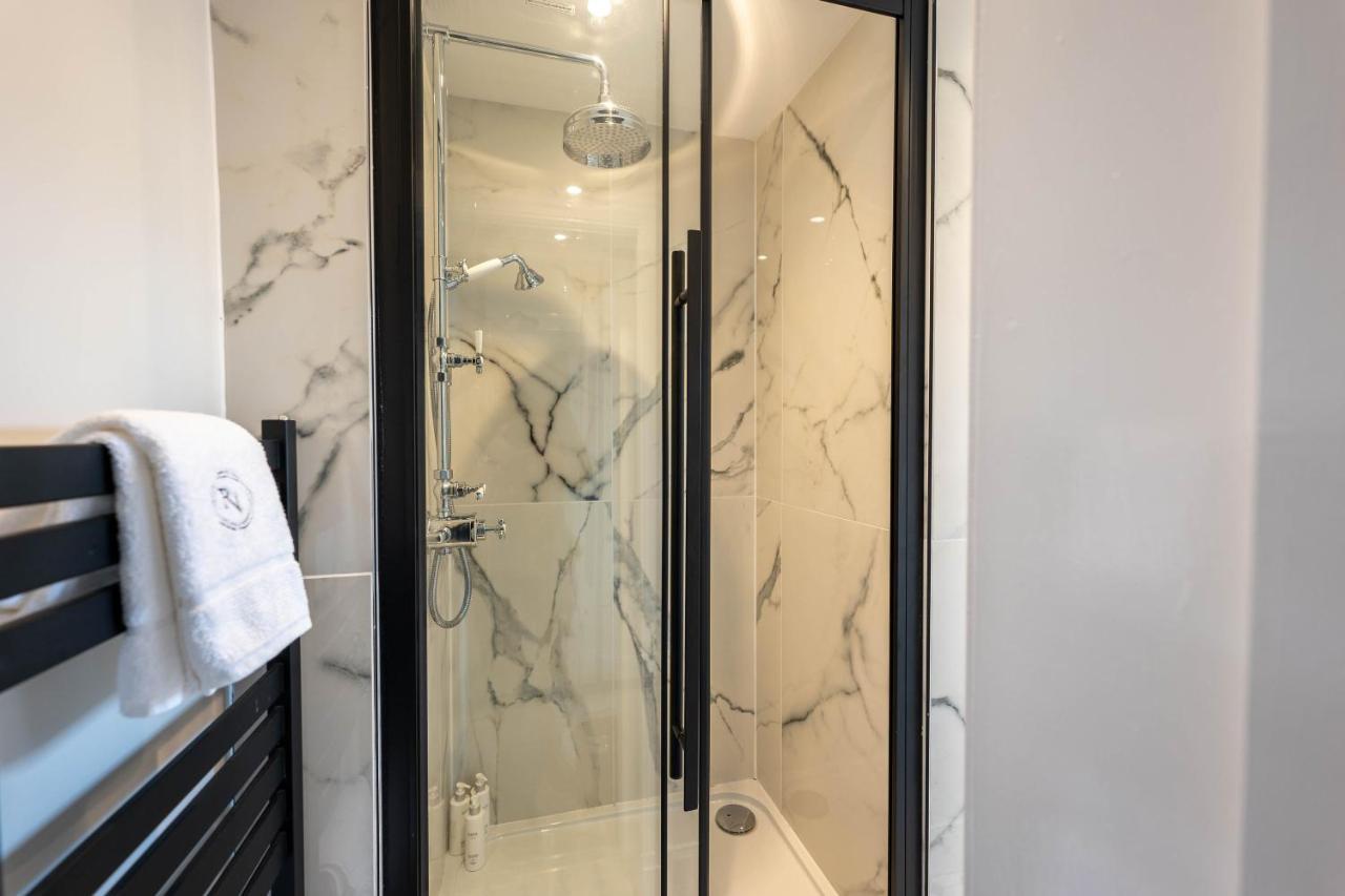 Righ Properties - Luxurious City Centre Three Bedroom Apartment Edimburgo Exterior foto
